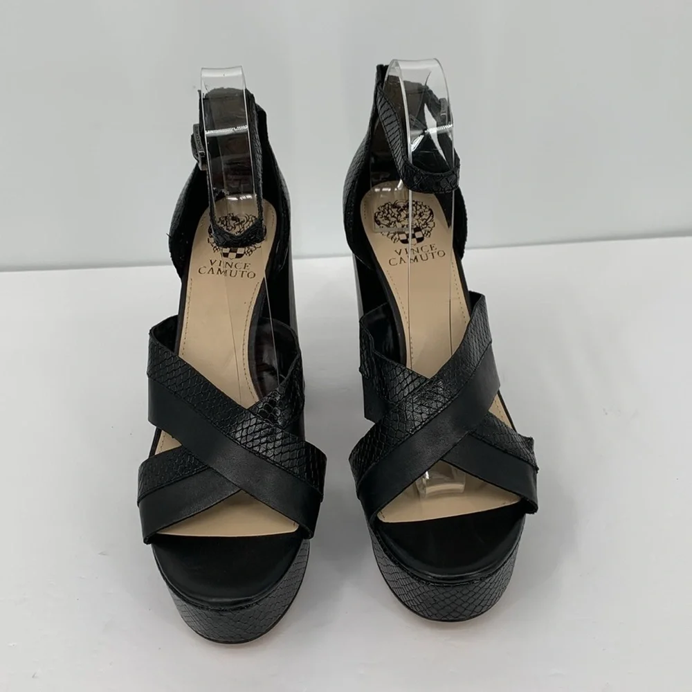 Vince Camuto Gruelie chunky platform sandal shoe black ankle strap snake 9.5